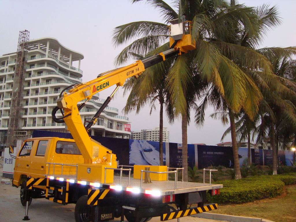 Truck Mounted Boom