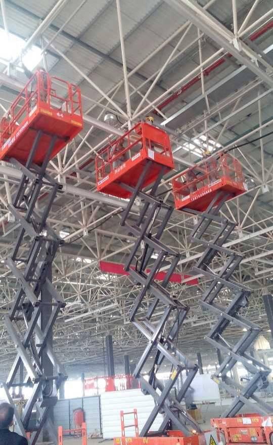 剪叉在大众汽车基地的身影